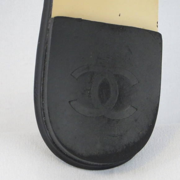 Chanel Black Leather CC Pearl Crystal Logo Slide Sandals Flat Shoes EU 38 US 8 - Picture 7 of 13